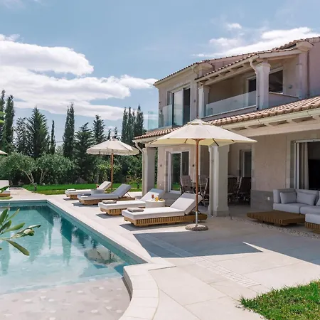 Evas Stone House Villa