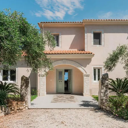 Evas Stone House Villa *