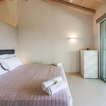 Evas Stone House Villa