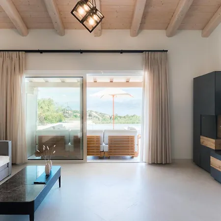 Evas Stone House Villa *