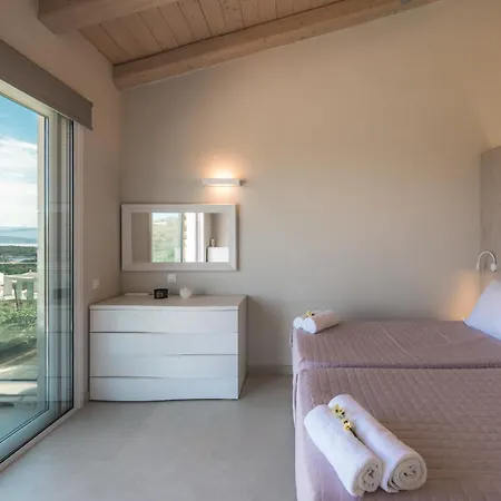 Villa Evas Stone House *