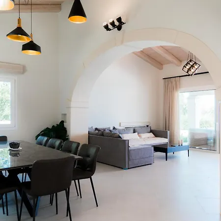 Evas Stone House Kassiopi